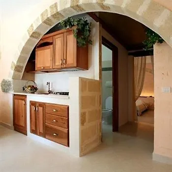 Masseria Quadrelli לינה וארוחת בוקר 2*